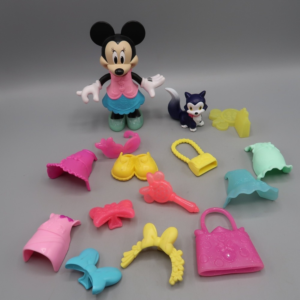 Fisher Price Minnie Mouse‎ & Bowtique Lot Dress Up Figures Snap n Style Clothes